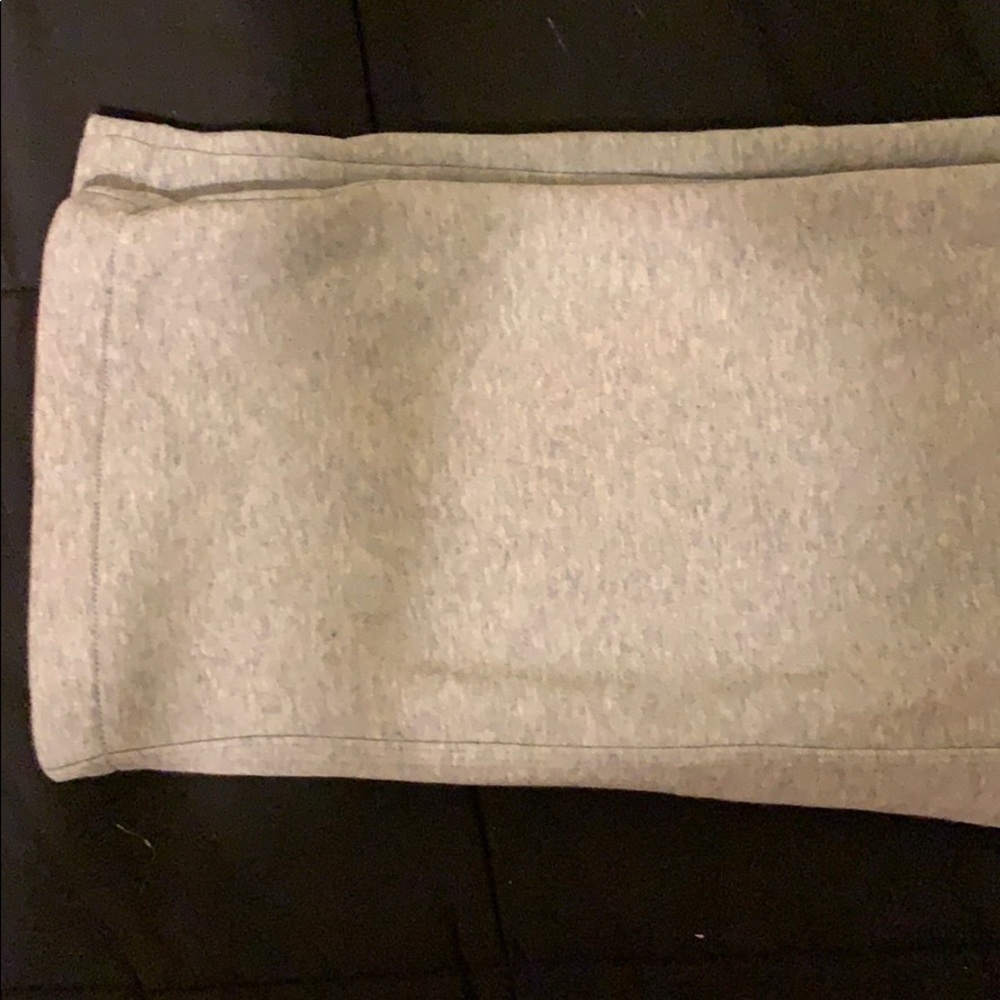 Nike sweats or joggers wore a few times - Picture 2 of 3
